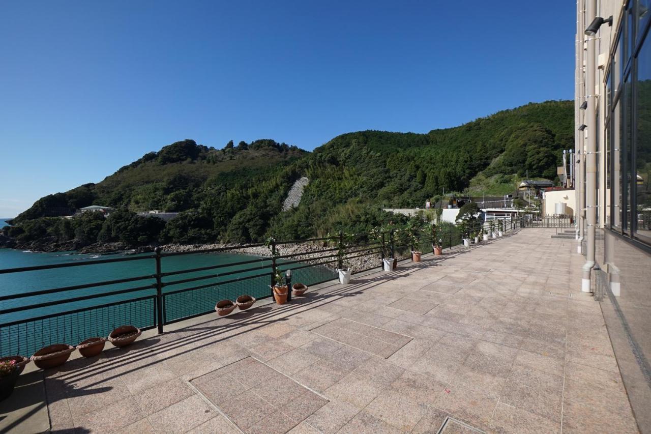 Hotel Nami Kumano Bagian luar foto